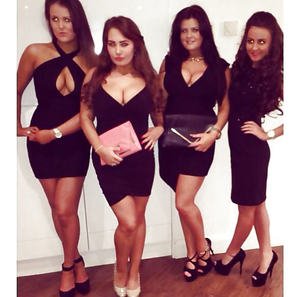 Hotties en vestidos 8
 #41095479