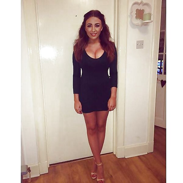 Hotties en vestidos 8
 #41095552