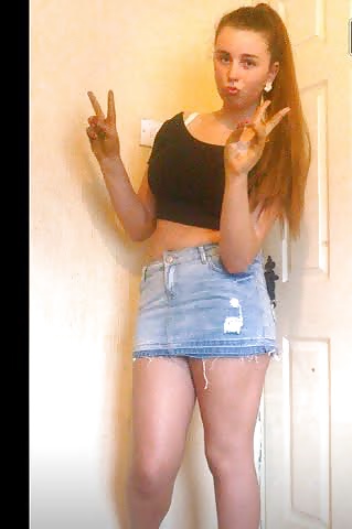 Facebooks babes
 #40207263