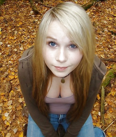 Facebooks babes
 #40207360