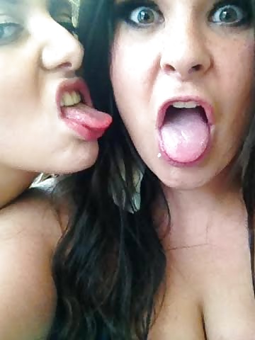 Facebooks babes
 #40207442