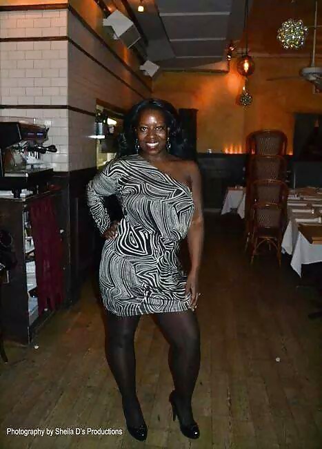 MORE black girls in pantyhose!  I love em so much! #32636734