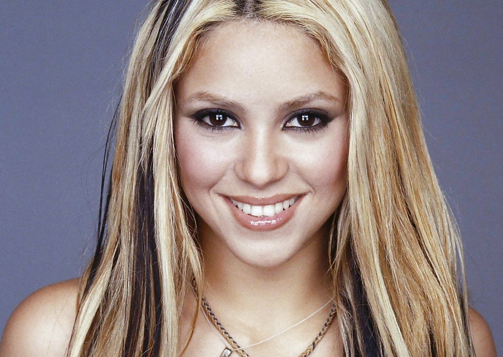 Shakira
 #31108881