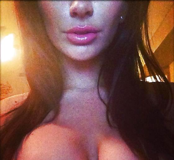 Make-up Make-up # 2 #24220413