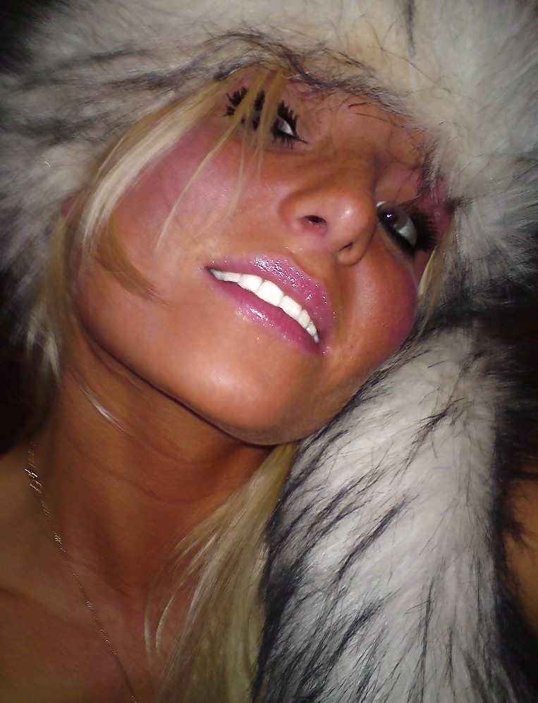 Make-up Make-up # 2 #24220536