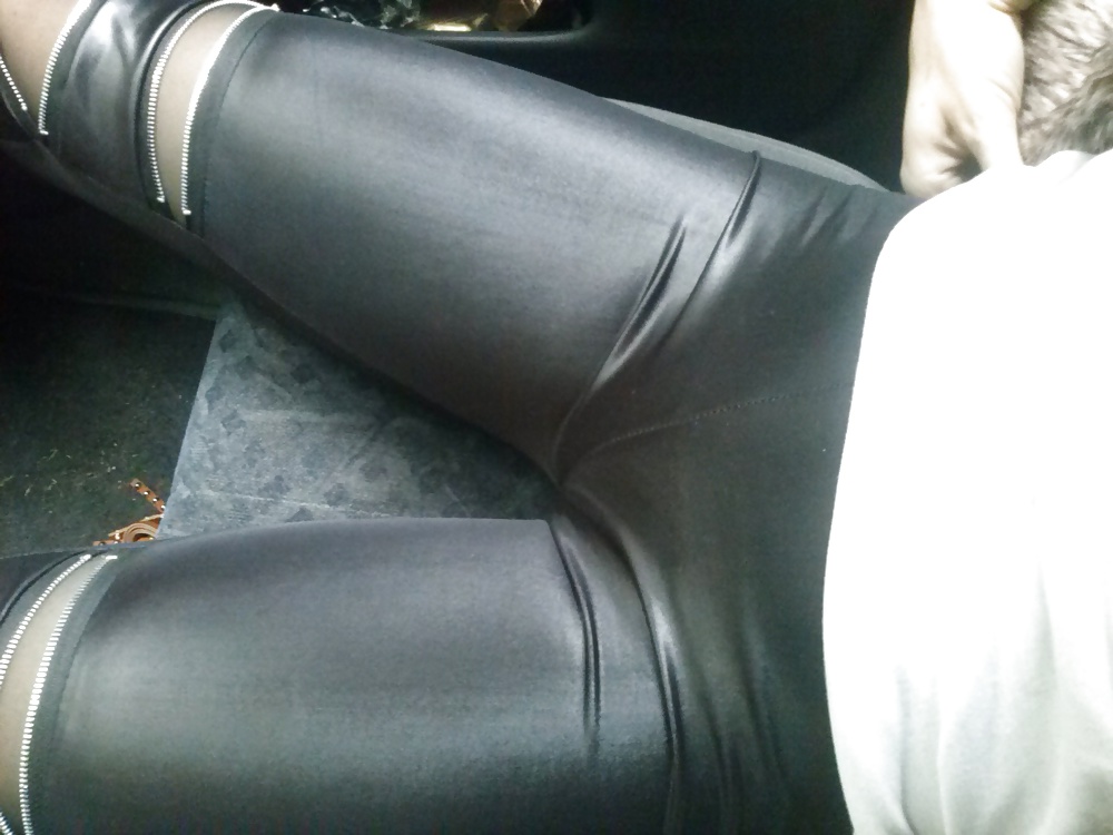 Me Trägt Sexy Leggings Für Meine Späße. Cameltoe #27173200