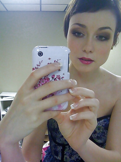 Selfies :)
 #30253043