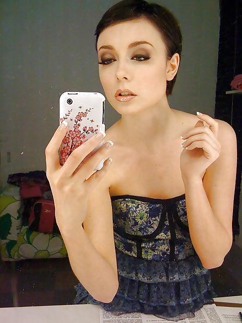 Selfies :)
 #30253048