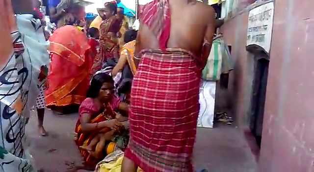 Half Naked Indian Aunty Bending Over #27791080