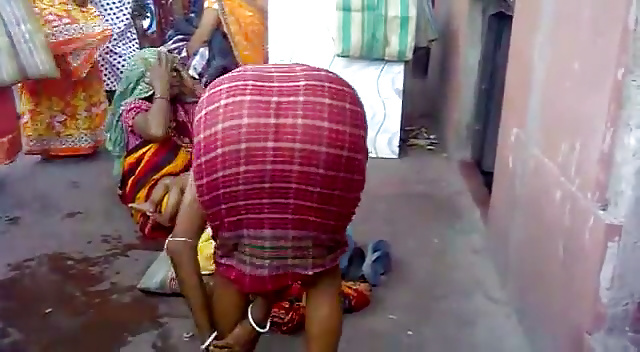 Half Naked Indian Aunty Bending Over #27791139