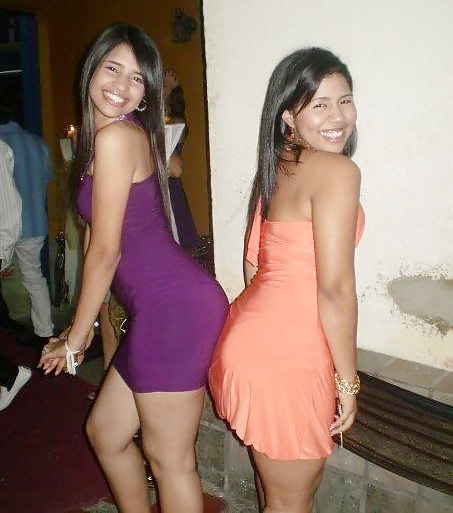 AMIGAS LATINAS CALIENTES #26310648