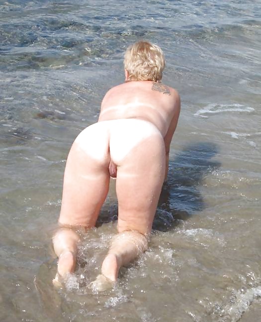 Ehefrauen Und Freundinnen 110 #25967678