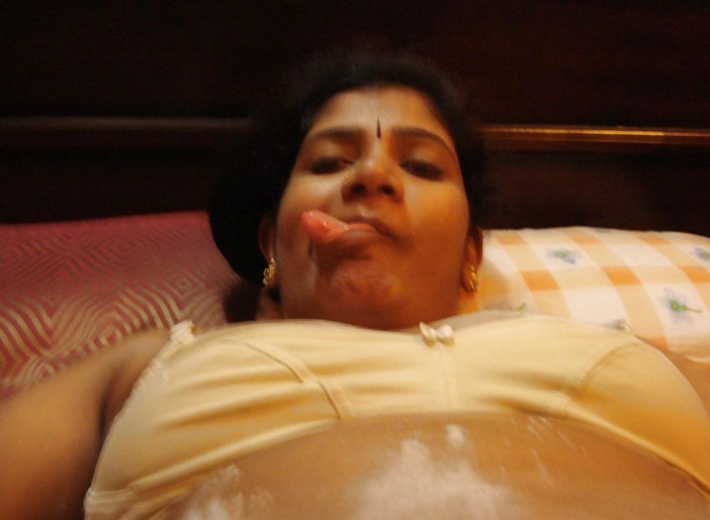 Tamilisch Aunty 11 #23170421