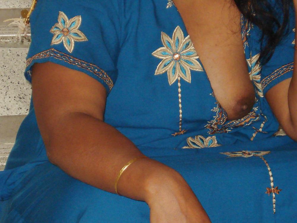 Tamil aunty 11 
 #23171180