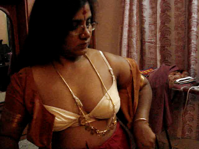 Tamilisch Aunty 11 #23171204