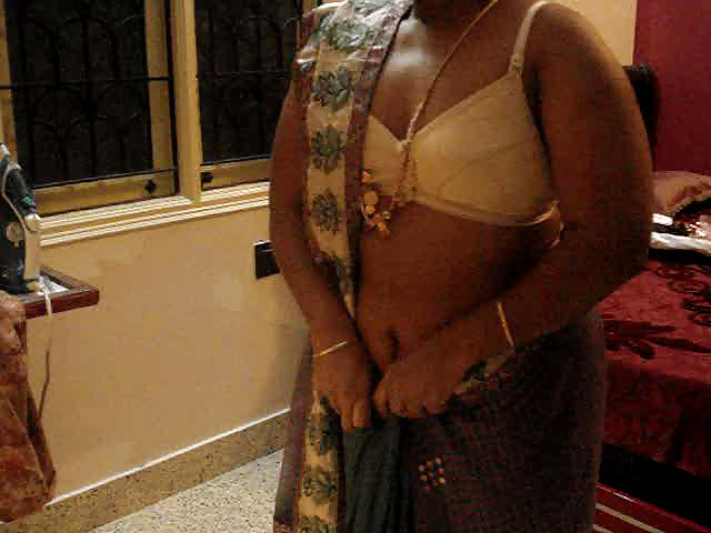 Tamilisch Aunty 11 #23171426