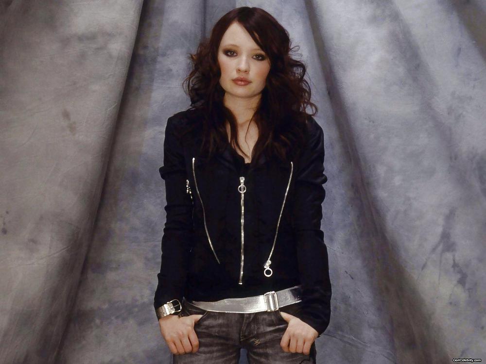 Emily Browning #23673681