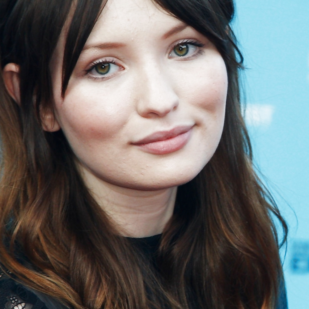 Emily Browning #23673710