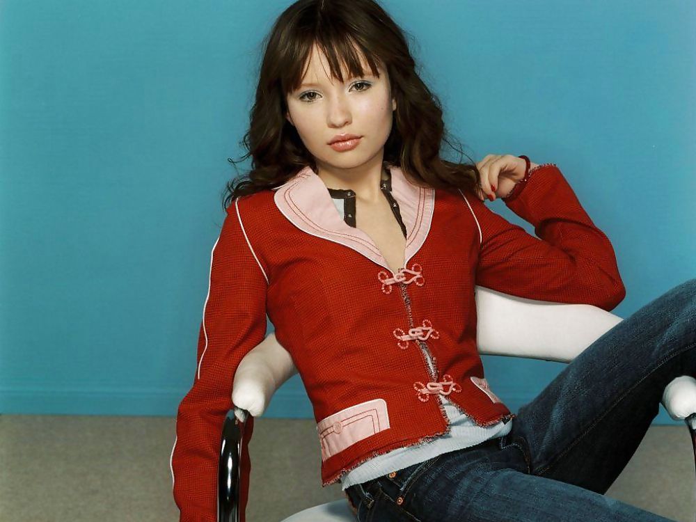 Emily Browning #23673725