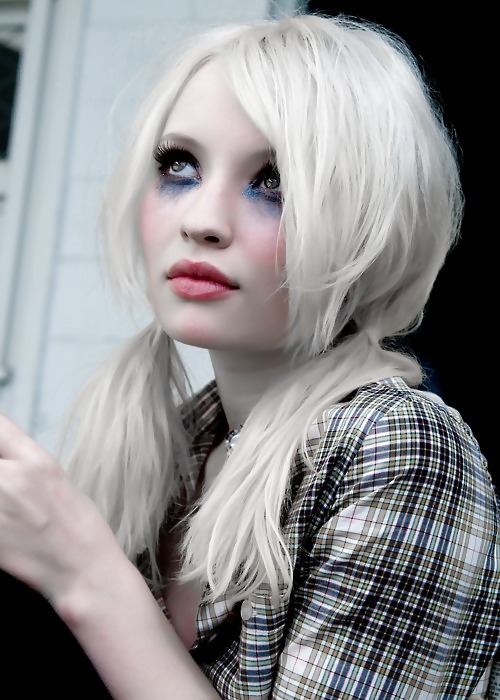 Emily browning
 #23673766
