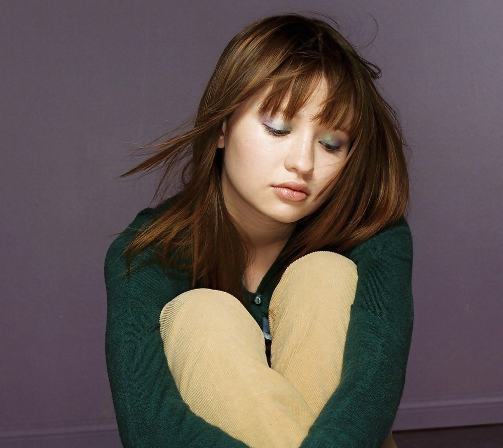 Emily Browning #23673861