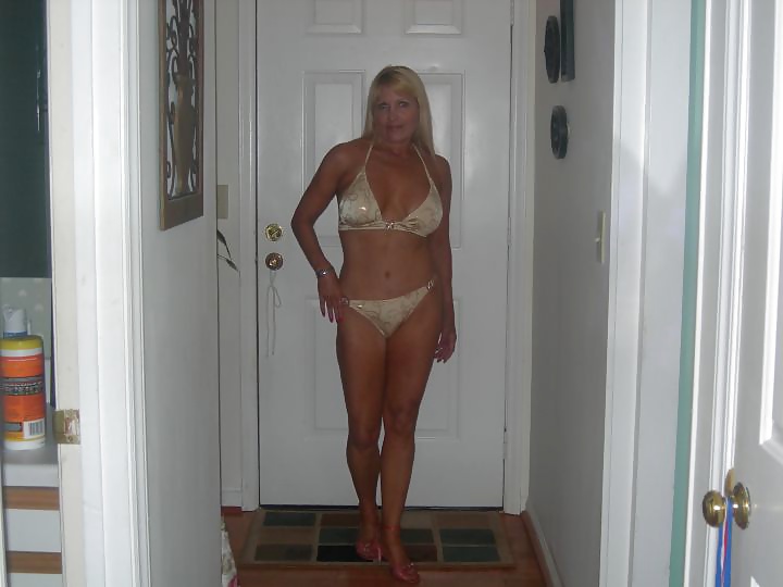 Mary currin
 #33506967