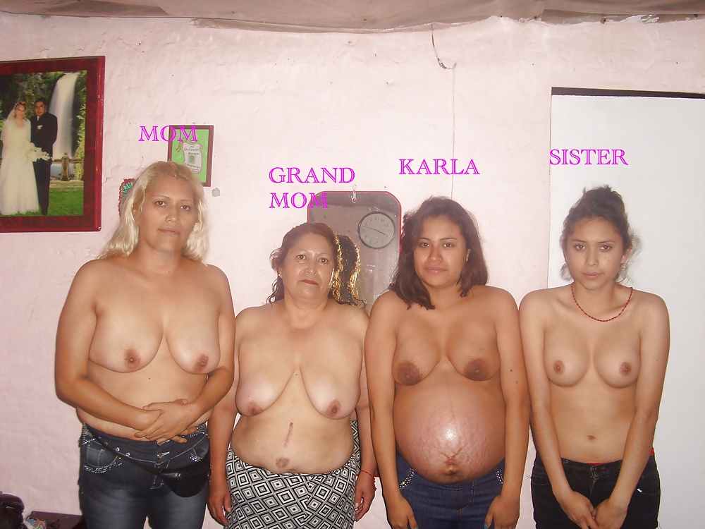 Karla e lei ( karla y su familia )
 #24669736