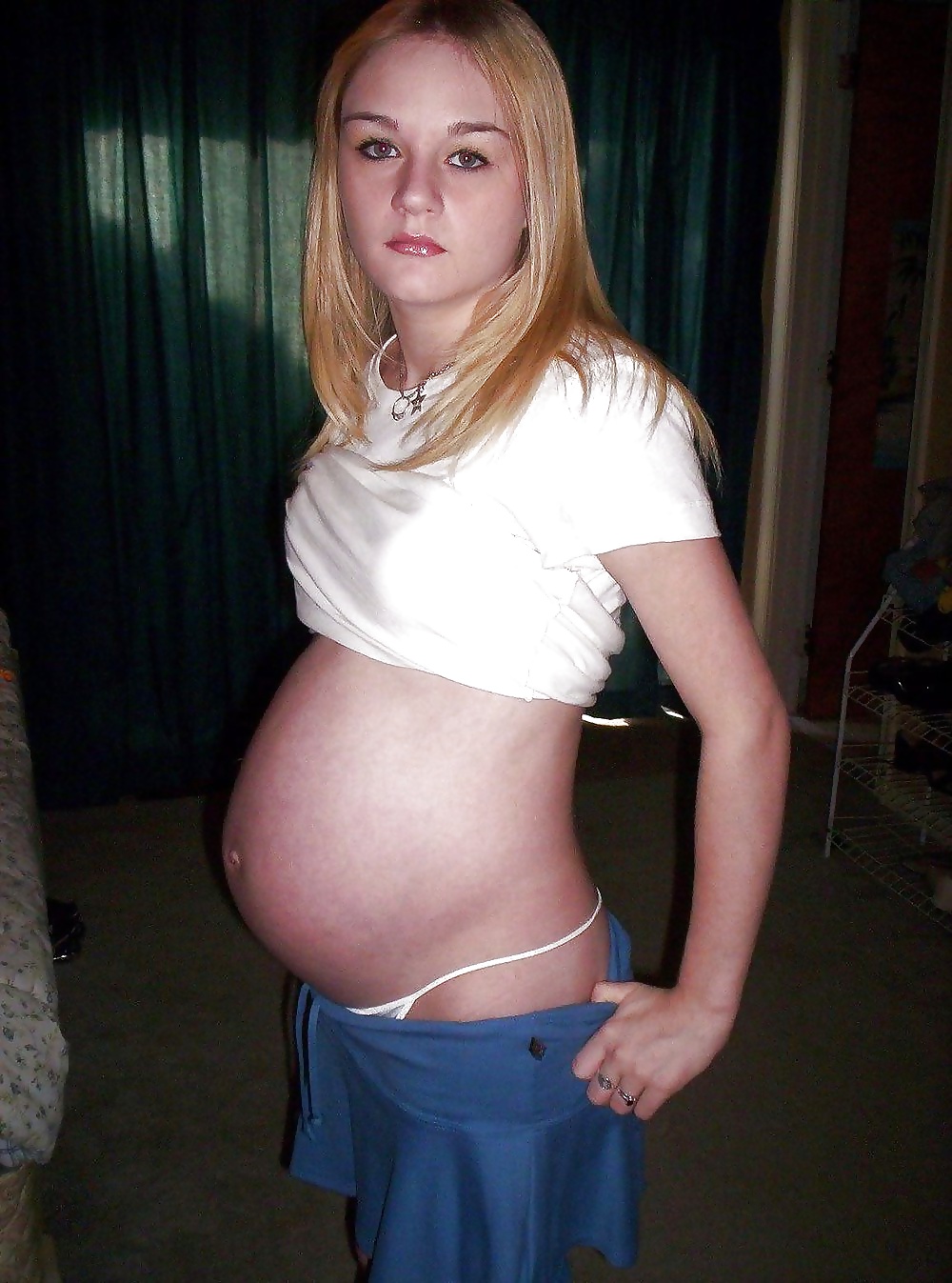 Enceinte Ventre nue - Naked pregnant belly 3 #30650579