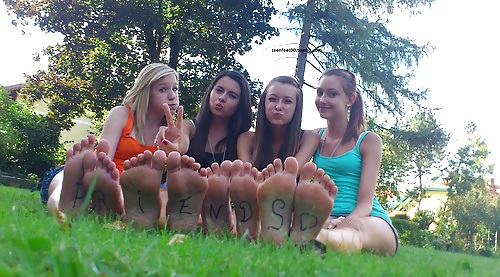 Random Feets #35651948