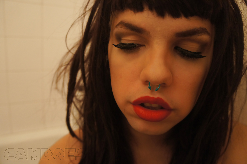 Rub A Dub  #32002720