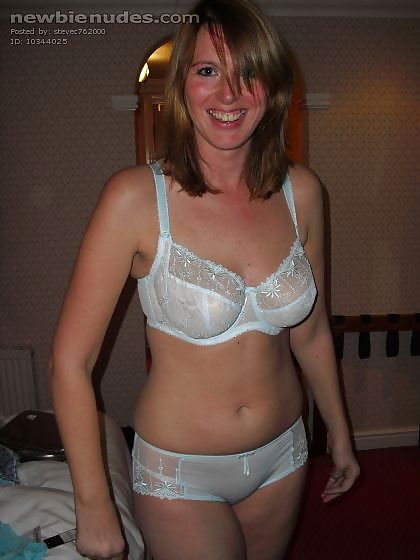 Me encantan los sujetadores
 #35171977