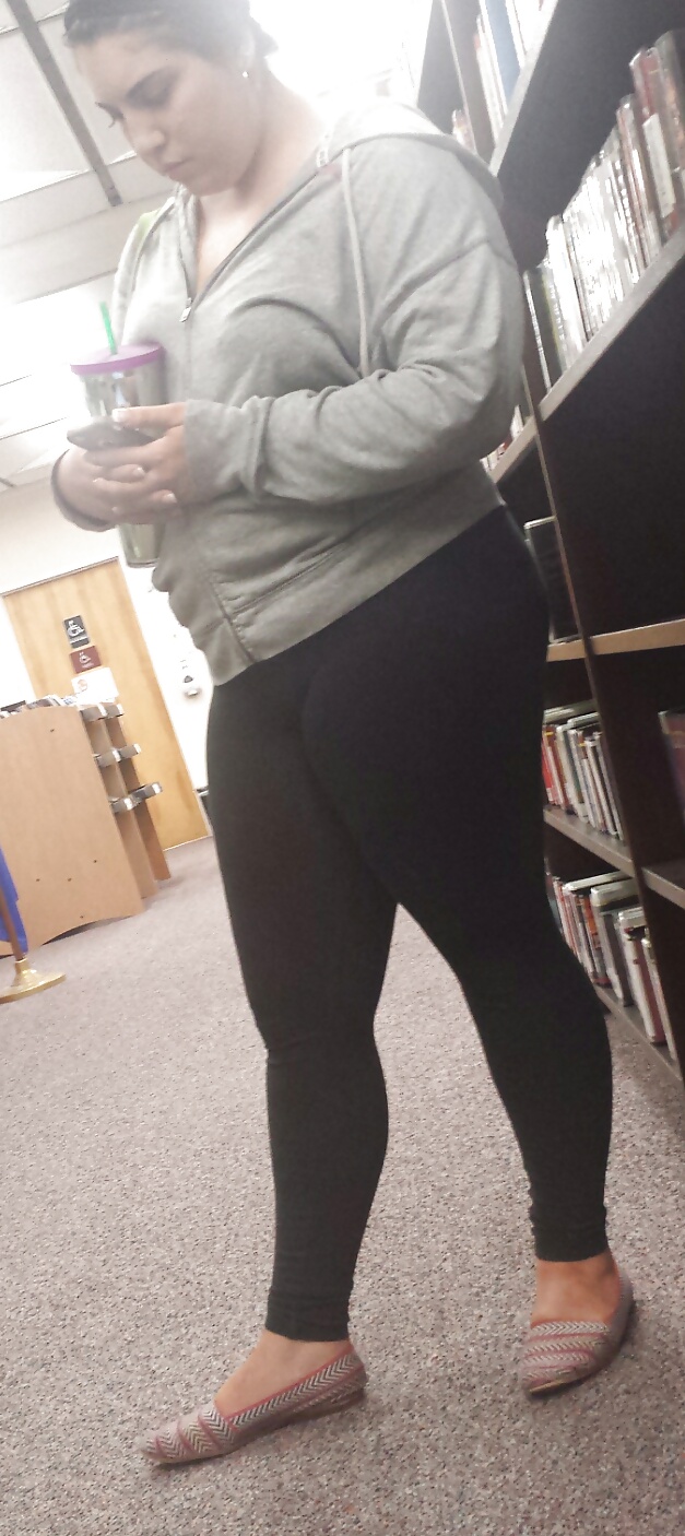 BBW at the Library #32128081