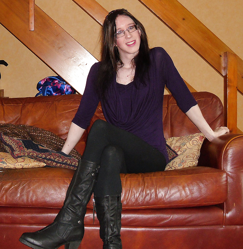 Chicas chicas iii
 #37574051