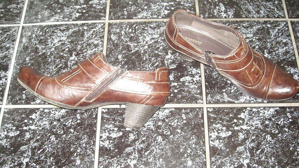 Schuhe meiner schwiegermutter
 #24312391