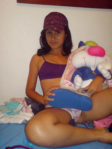 Lesbianas de medellin
 #32206105