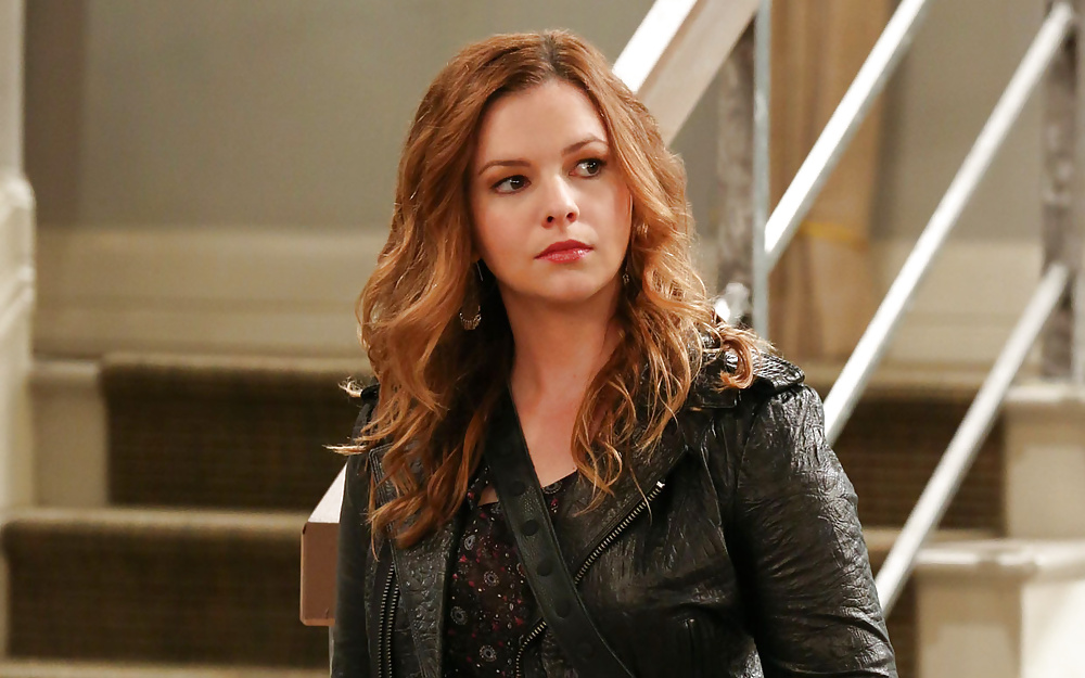 Amber Tamblyn vs. Cobie Smulders #34709803