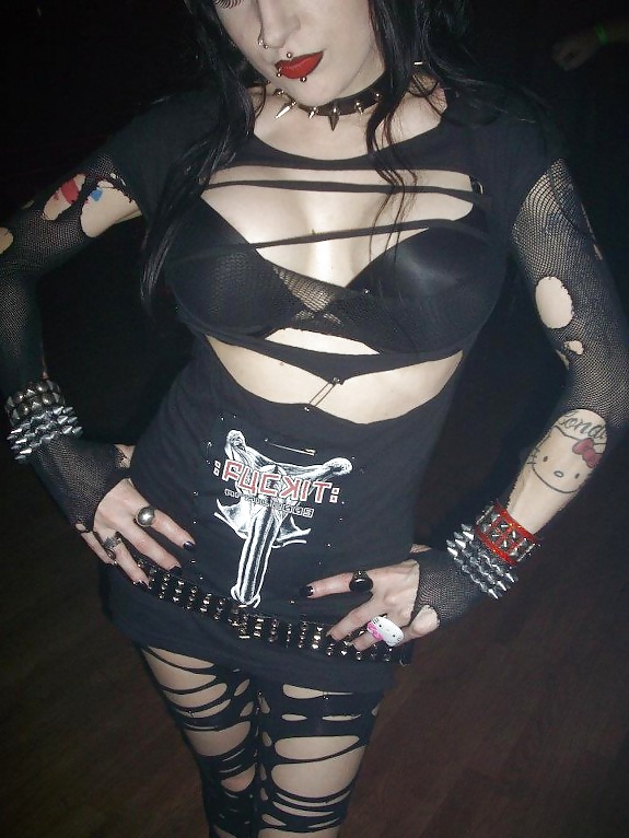 Girls gone Goth #33044450