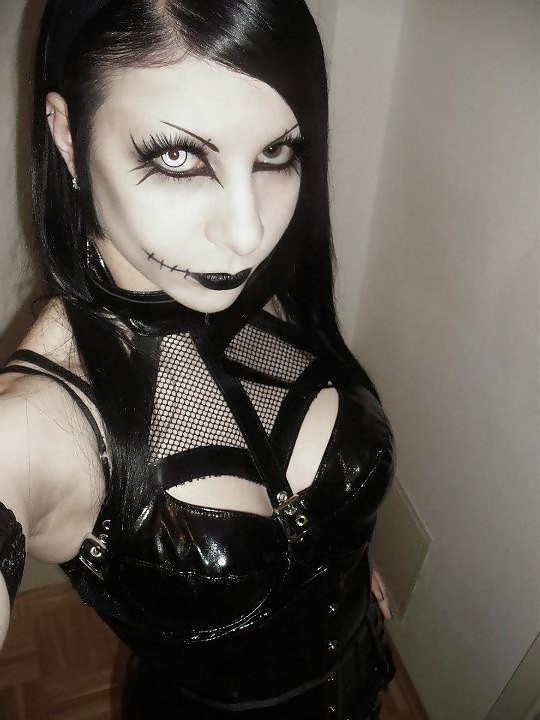 Girls gone Goth #33044678