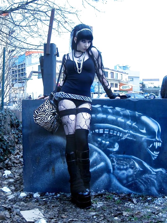 Girls gone Goth #33044690