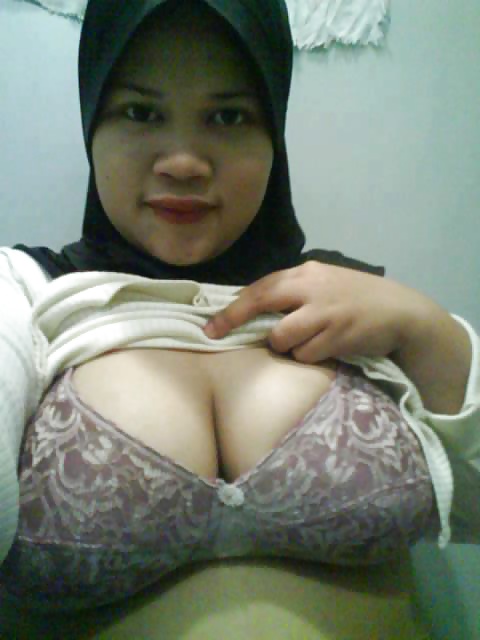 Tudung 928 #39042659