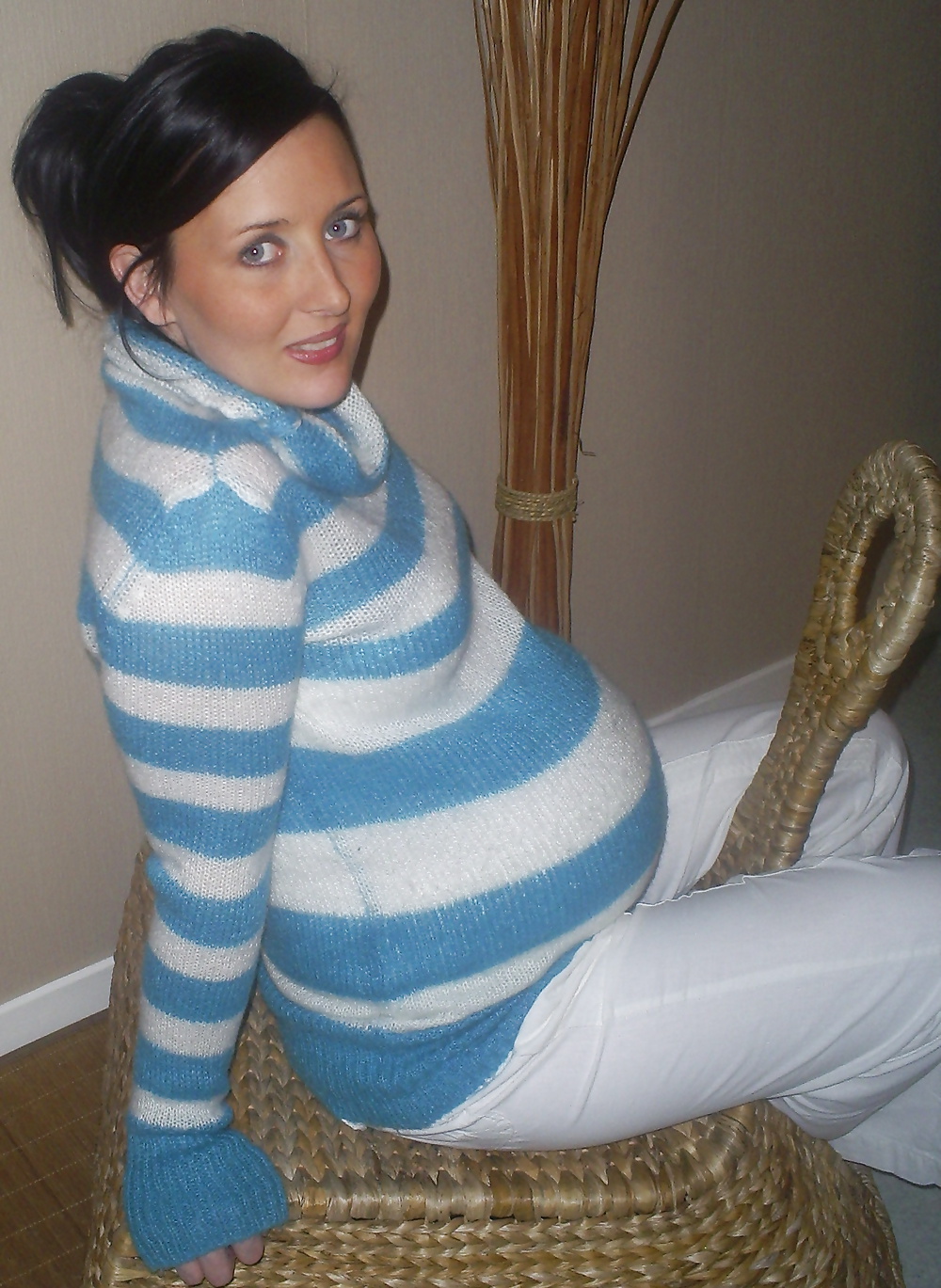 Vanessa b enceinte - pregnant 1
 #33230372