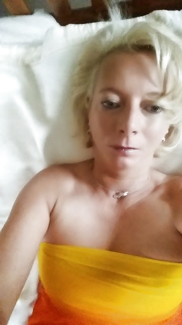 Skinny Blonde MILF Self Pics #38534820