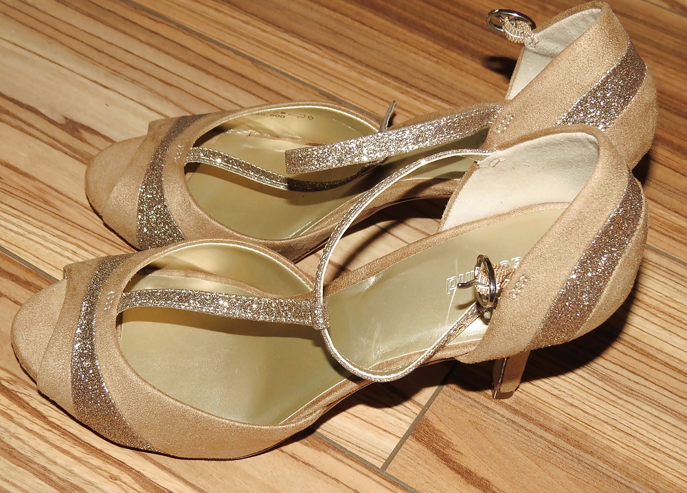 New golden Shoes size 37! #33328872