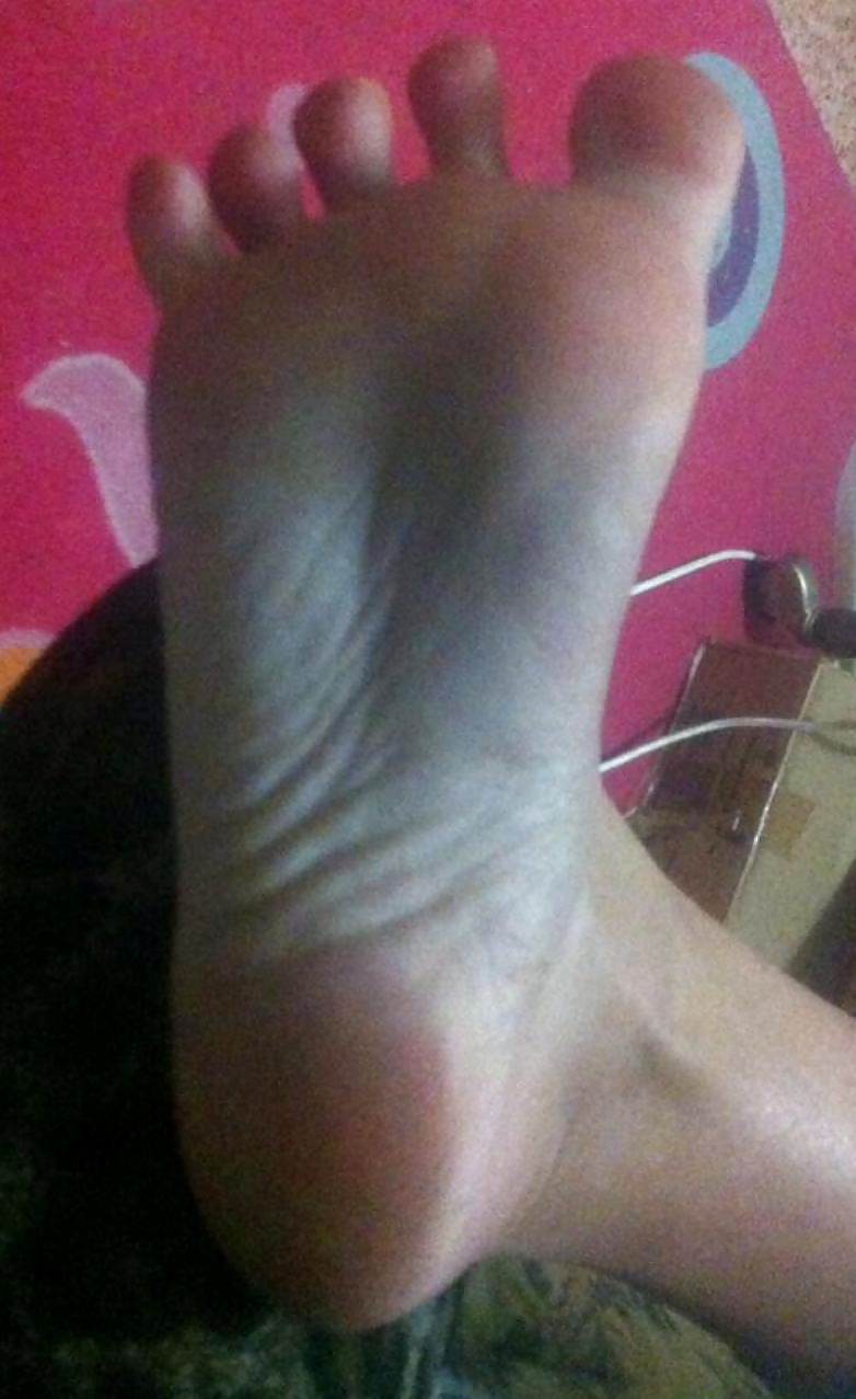 Roula Sexy Füße #40665519