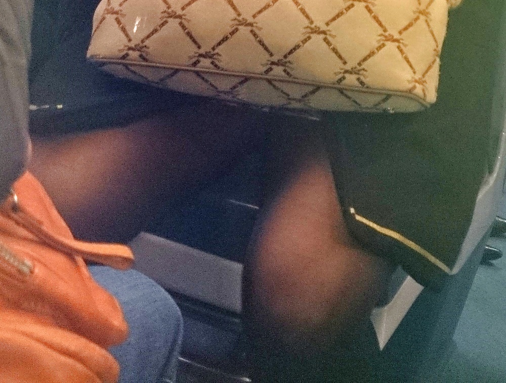 Metro upskirt #24709508