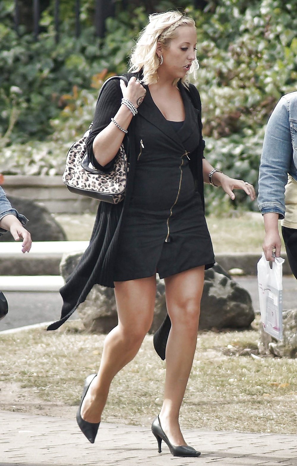 Código de vestimenta para la ciudad
 #27554421