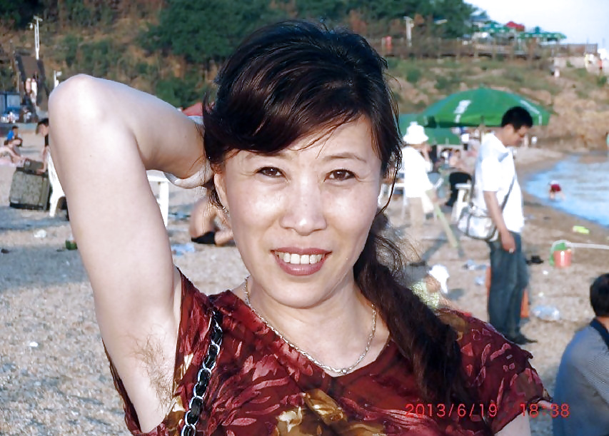 Ma Visite à La Plage (belles Asians Avec Aisselles Poilues) #23637837