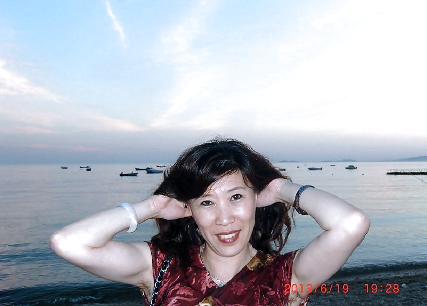 私のビーチへの訪問（毛むくじゃらの脇の下を持つ美しいアジア人
 #23637843