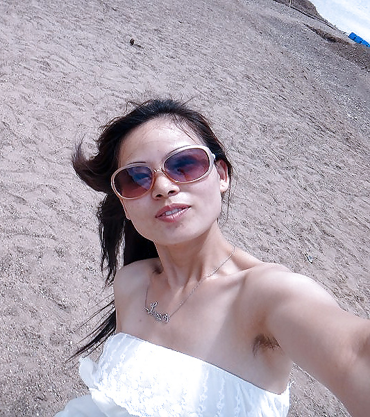 私のビーチへの訪問（毛むくじゃらの脇の下を持つ美しいアジア人
 #23637901