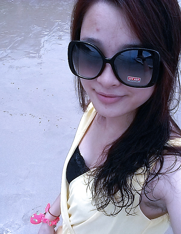 Mi visita a la playa (hermosas asiáticas con axilas peludas)
 #23637942